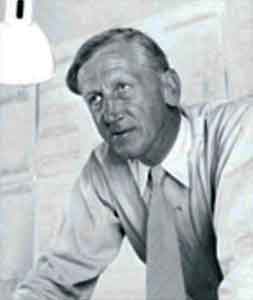 Designer:Kaare  Klint 