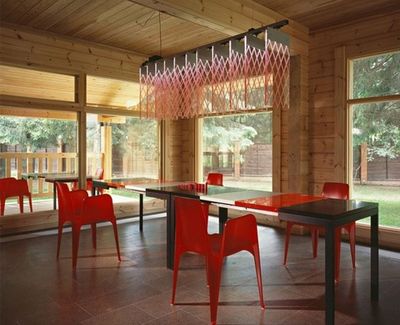 Décoré par le designer russe Janna Bullock
