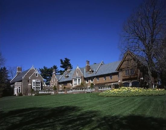 Wexford Hall, New Canaan