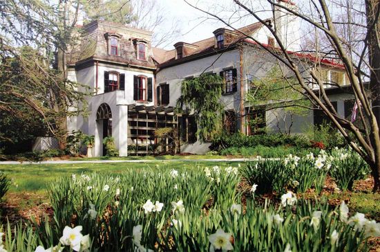 Victorian Estate in Pennsylvania