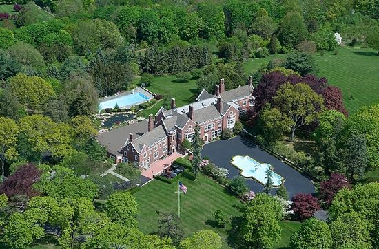 Dunnellen Hall in Greenwich, CT
