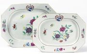 TWO CHINESE EXPORT ARMORIAL MEAT DISHES
