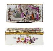 BOITE A PRISER ET SON COUVERCLE EN PORCELAINE