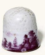 A MEISSEN THIMBLE