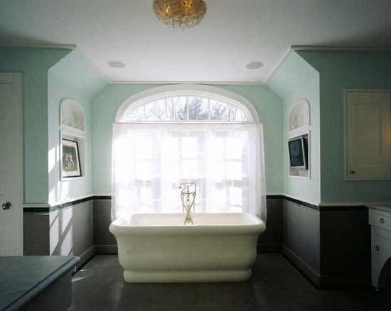 A Bathroom by Laura Kirar
