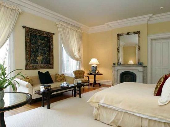 An Italainate Villa in NY state