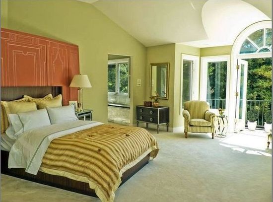 A bed room in a Mill Valley Estate
