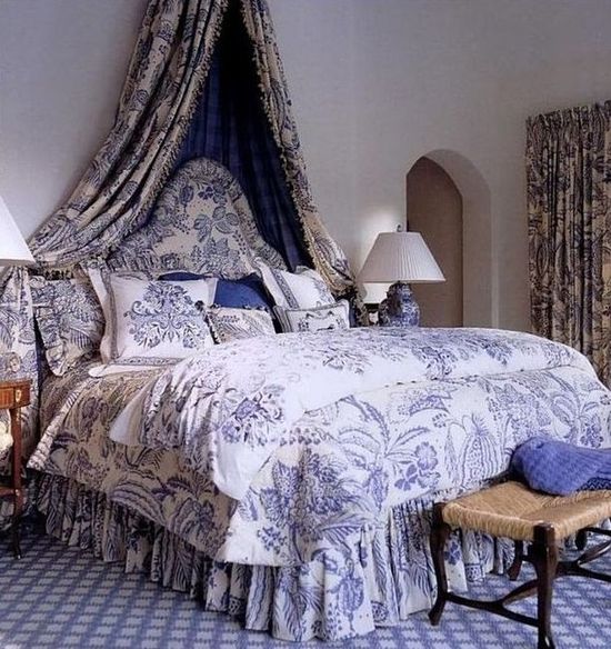 A bedroom in blue